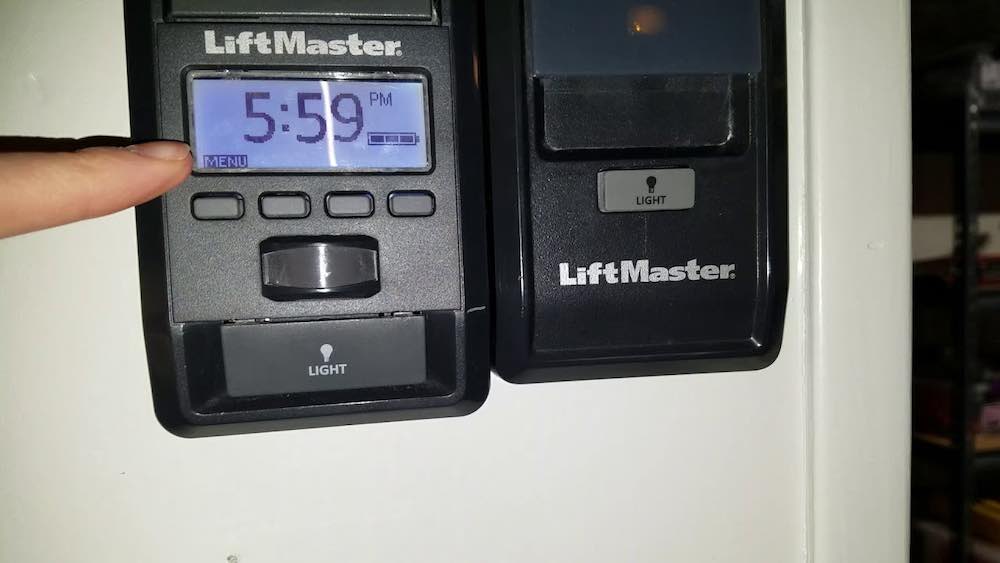 liftmaster wall control blinking slowly